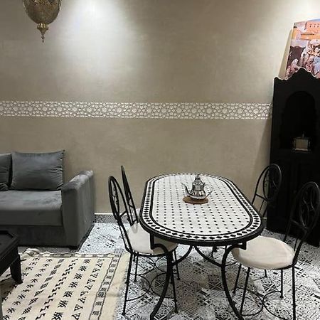 Appartement Proche Aeroport Marrakesh Bagian luar foto