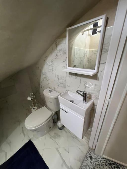 Appartement Proche Aeroport Marrakesh Bagian luar foto
