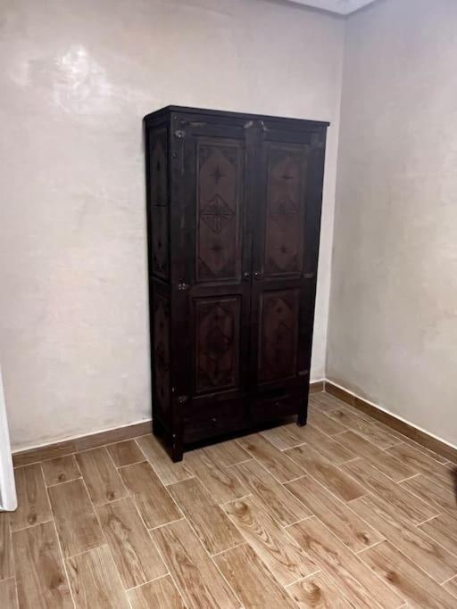 Appartement Proche Aeroport Marrakesh Bagian luar foto